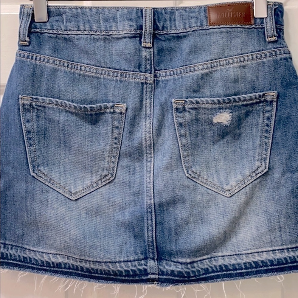 Hollister High Rise 100% Cotton Distressed Blue Jean Skirt Size 1 - Picture 5 of 7